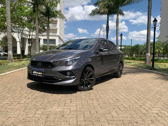 FIAT CRONOS 1.8 E.TORQ FLEX HGT AT6 FIAT CRONOS 1.8 E.TORQ FLEX HGT AT6
